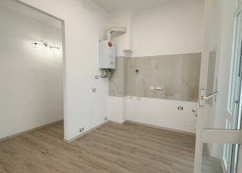 cucina - Two-room apartment Via Luigi Cadorna, Vado Ligure - photo 4