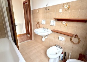 IMG_2343.jpeg - Four-room apartment Leivi - photo 15