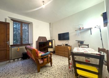 zona giorno - Bilocale Via del Bisenzio, Vernio - foto 5