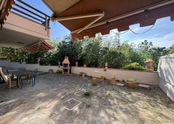 terrazza - Villa Via Eletto Palandri, Prato - photo 1