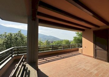 terrazza - Villa Via Eletto Palandri, Prato - photo 21
