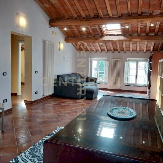 soggiorno b.jpg - Apartment Lucca - photo 1