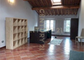 soggiorno d.jpg - Appartamento Lucca - foto 4