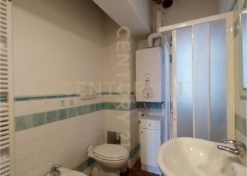 bagno 1p d.jpg - Appartamento Lucca - foto 20