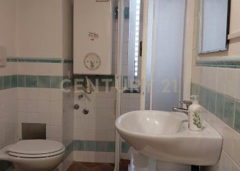 bagno 1p a.jpg - Appartamento Lucca - foto 22