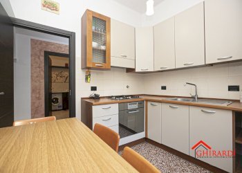 3.2 cucina.jpg - Four-room apartment VIA SANT'ALBERTO  11A, Genova (neighborhood Sestri Ponente) - photo 8