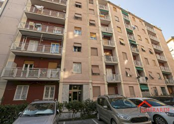 8.2 edificio.jpg - Four-room apartment VIA SANT'ALBERTO  11A, Genova (neighborhood Sestri Ponente) - photo 26