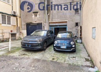 119.jpg - Box Napoli (neighborhood Vomero) - photo 11