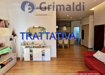 xxl (7).jpg - Three-room apartment Via Giacinto Gigante 43, Napoli (neighborhood Arenella) - photo 2