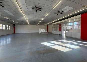 WhatsApp Image 2026-02-16 at 17.06.27 (1)_risultat - Locale Commerciale Via Orzinuovi, Brescia (zona Chiesanuova) - foto 4