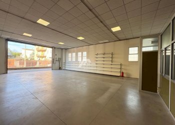 WhatsApp Image 2026-02-16 at 17.03.42 (2)_risultat - Locale Commerciale Via Orzinuovi, Brescia - foto 2