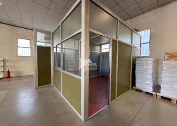 WhatsApp Image 2026-02-16 at 17.03.41 (2)_risultat - Locale Commerciale Via Orzinuovi, Brescia - foto 8