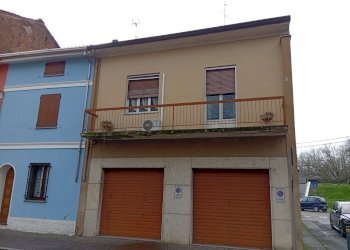 IMG_20260210_133507.jpg - Villa Via Baldesio 109, Casalmaggiore - foto 2