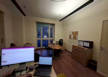 20260209_174305.jpg - Office Corso Duca degli Abruzzi 15, Torino (neighborhood Crocetta) - photo 3