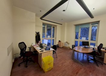 20260209_174258.jpg - Office Corso Duca degli Abruzzi 15, Torino (neighborhood Crocetta) - photo 6