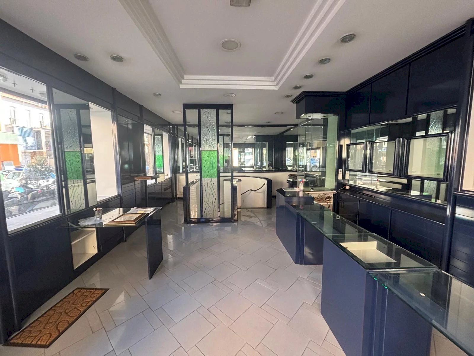 Locale Commerciale Ventimiglia - foto 1