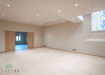 Trilocale via Pescherie Vecchie, Bologna (zona Centro Storico) - foto 2