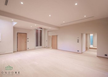 Trilocale via Pescherie Vecchie, Bologna (zona Centro Storico) - foto 5