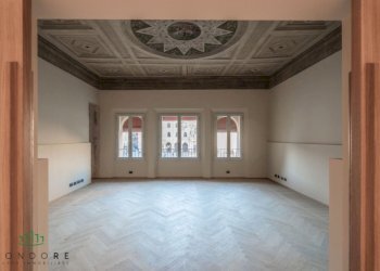 Trilocale via Pescherie Vecchie, Bologna (zona Centro Storico) - foto 7