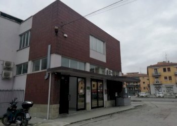 Ufficio via di Corticella, Bologna (zona Corticella) - foto 1
