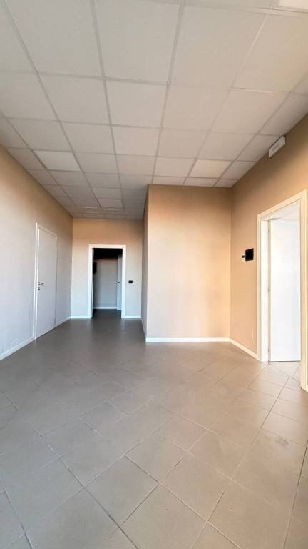 Negozio Fornovo di Taro - foto 2