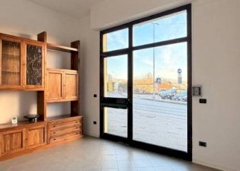 Negozio Fornovo di Taro - foto 1