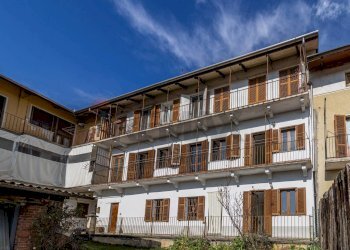 Four-room apartment Via IV Novembre, 22 
 Ronco Biellese, Ronco Biellese - photo 1