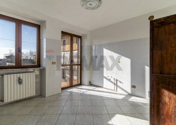 Four-room apartment Via IV Novembre, 22 
 Ronco Biellese, Ronco Biellese - photo 16