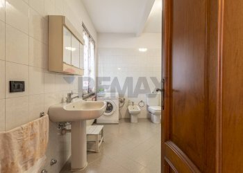 Independent house Via Corsico, 1
Cossato, Cossato - photo 18