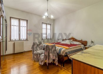 Independent house Via Corsico, 1
Cossato, Cossato - photo 26