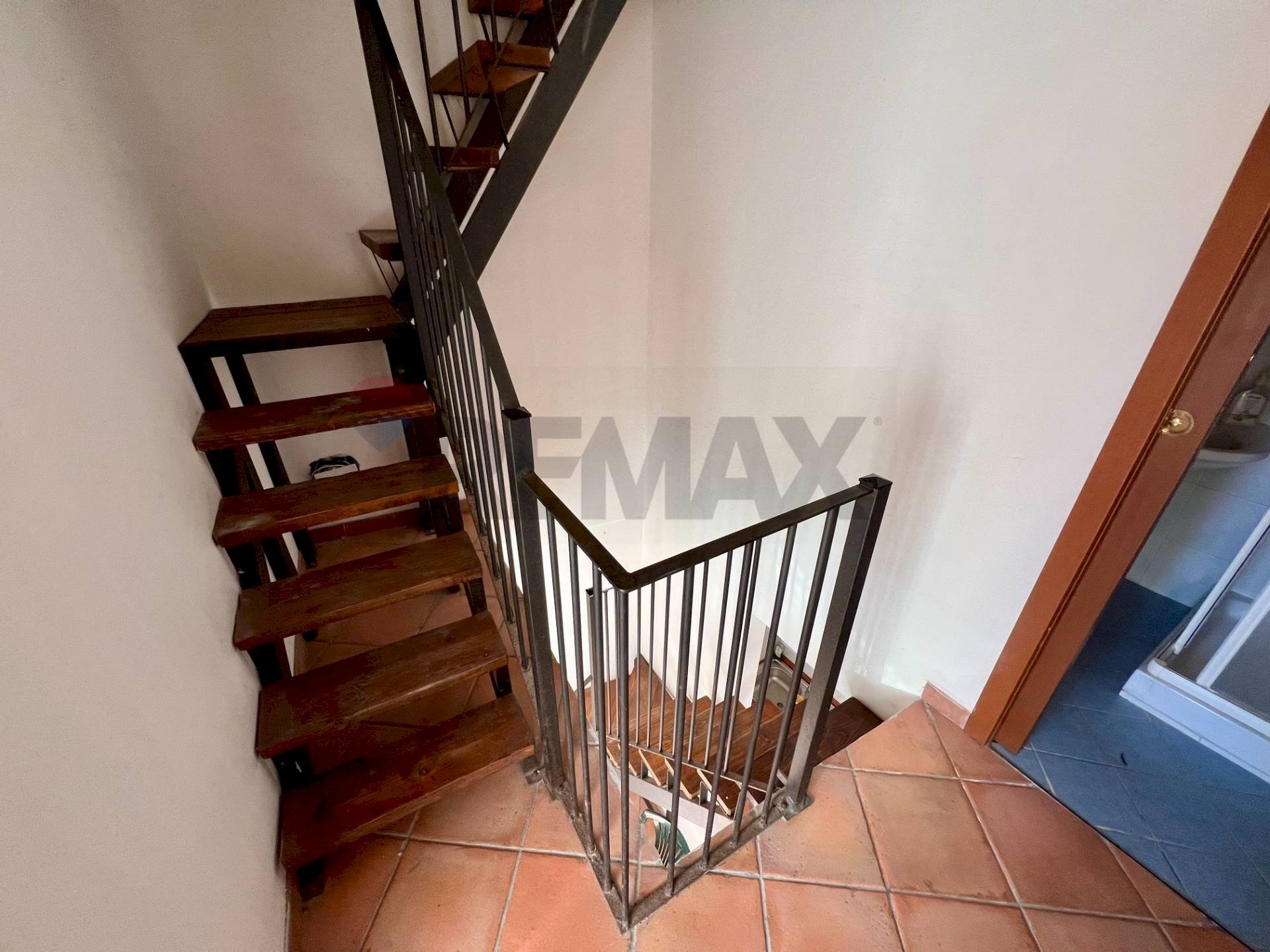 Semi-detached house Via Cristoforo Colombo, 7
Carrodano, Carrodano - photo 2