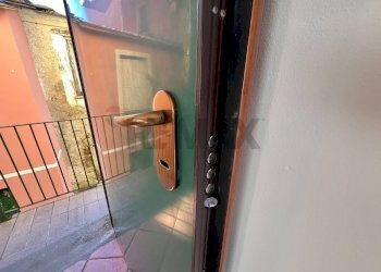 Semi-detached house Via Cristoforo Colombo, 7 
 Carrodano, Carrodano - photo 3