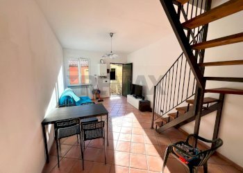 Semi-detached house Via Cristoforo Colombo, 7 
 Carrodano, Carrodano - photo 6