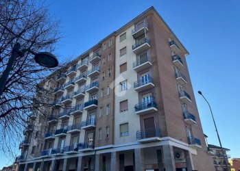 Trilocale Viale barbaroux, Carmagnola - foto 1