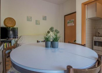 Three-room apartment Viale Tritone, hamlet Pinarella, Cervia - photo 6