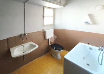 Semi-detached house Piazza Adolfo Tedeschi, Luzzara - photo 20