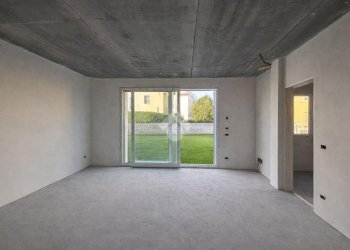 Four-family villa Via Francesco Schianchi, Parma (neighborhood Vigatto) - photo 3