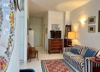 Two-room apartment Via Privata Tivoli, Sanremo - photo 24