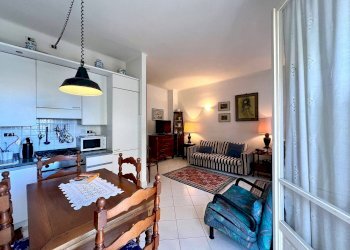 Two-room apartment Via Privata Tivoli, Sanremo - photo 32