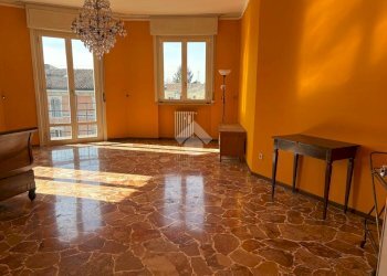 Three-room apartment Via san leonardo, Parma (neighborhood San Leonardo) - photo 8