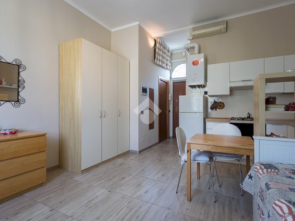 One-room apartment Viale Luigi Torelli, Milano (neighborhood Bovisa) - photo 2