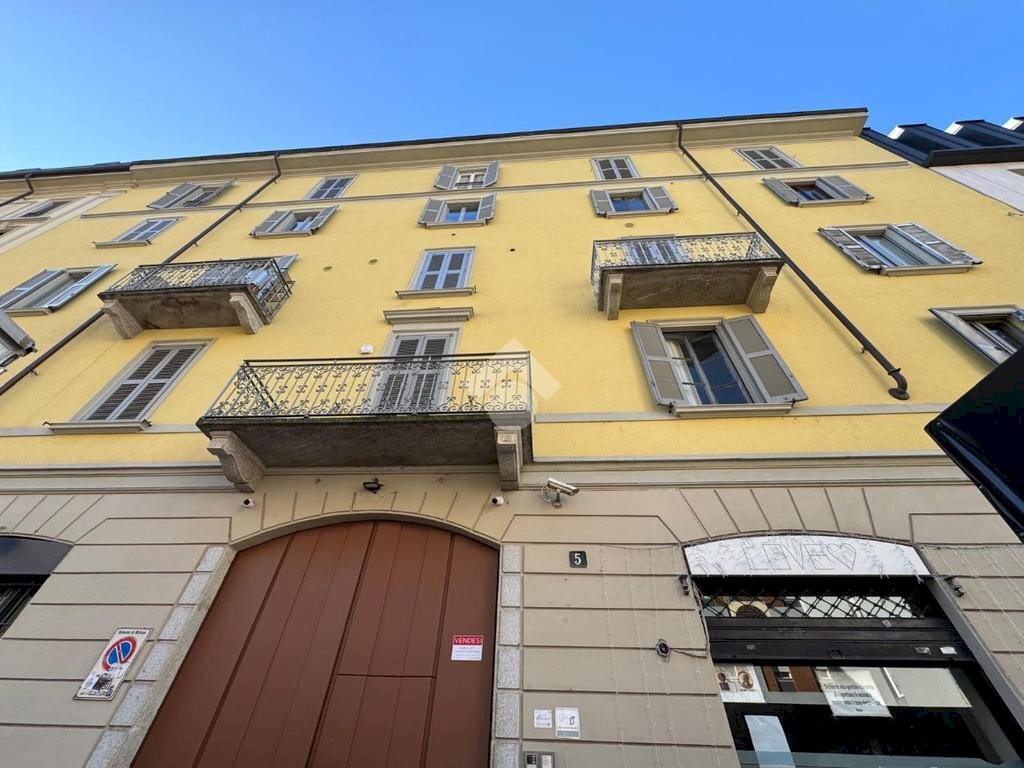 Two-room apartment Via Melzo, Milano - photo 1