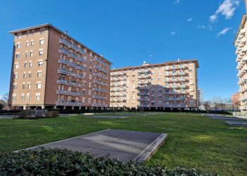 Two-room apartment Via zurigo, Milano (neighborhood Inganni) - photo 1