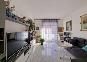 Two-room apartment Via zurigo, Milano (neighborhood Inganni) - photo 8