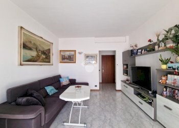 Two-room apartment Via zurigo, Milano (neighborhood Inganni) - photo 10