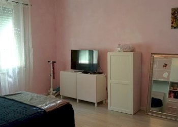 Quadrilocale viale alla pineta, Genova (zona Pegli) - foto 16