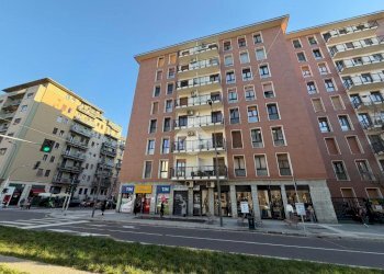 Trilocale Via Lorenteggio, Milano (zona Giambellino) - foto 2