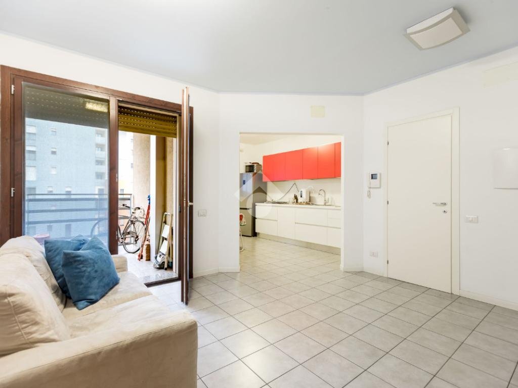 Three-room apartment Viale Sarca, Milano (neighborhood Bicocca) - photo 1