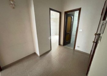 Bilocale Via Mombarcaro, Torino (zona Santa Rita) - foto 1