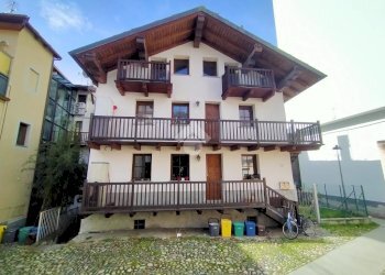 Trilocale via Abbé Joseph Marie Treves, Aosta - foto 1